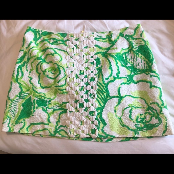 Lilly Pulitzer Skirt Size 4 - Picture 1 of 3